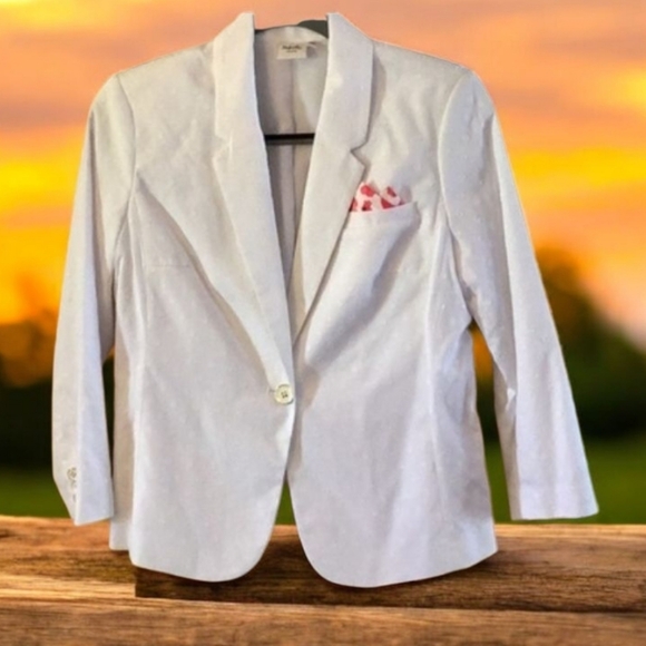 Blazer white size SP  WT 86$ tag by Rafaella button front /hanky. Cotton - Picture 4 of 15